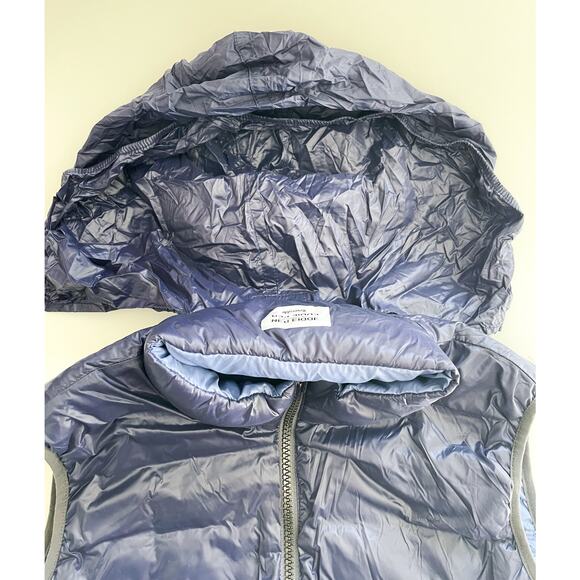 Boy's Blue Eddie Pen Packable Quilted Reversible Vest Size 10 - Picture 6 of 7